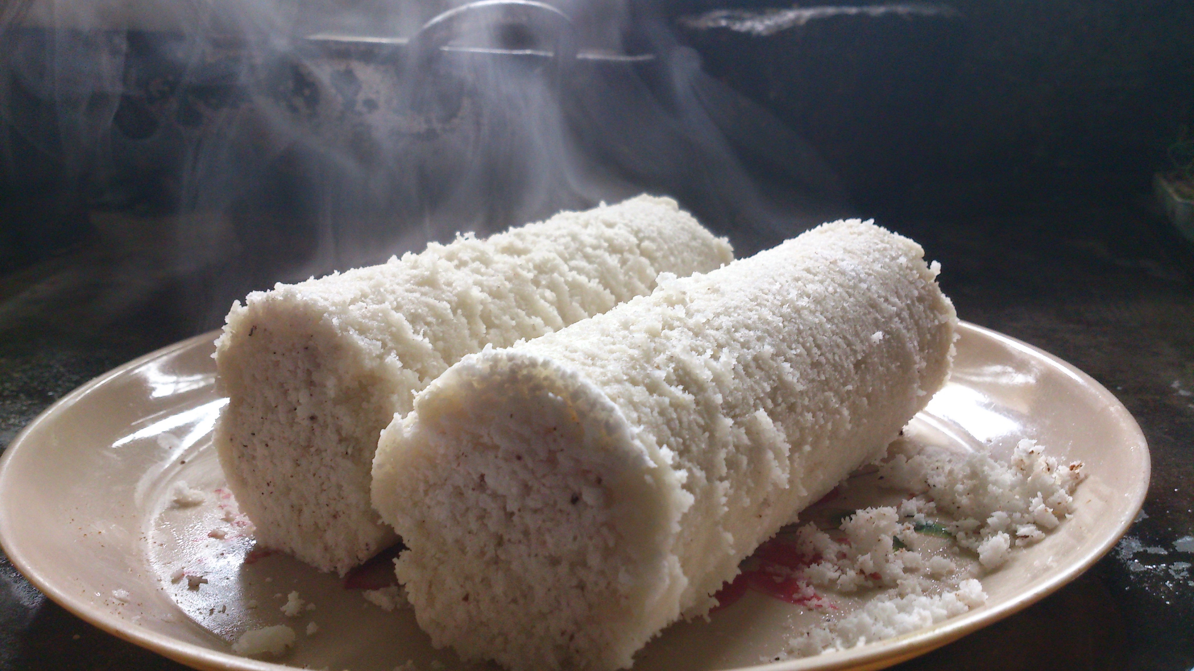 Puttu with accompaniments